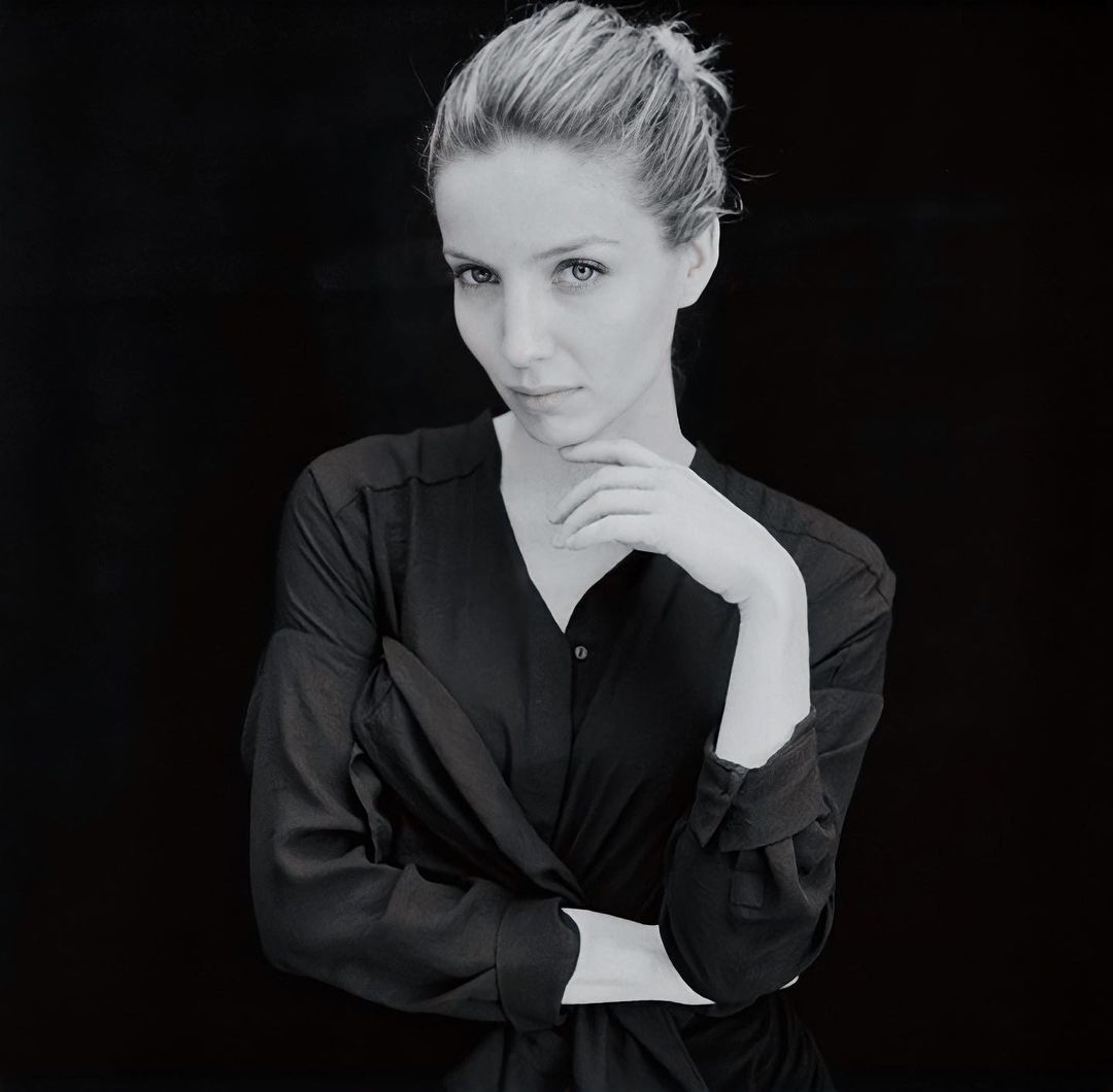 Annabelle Wallis Annabelle Wallis