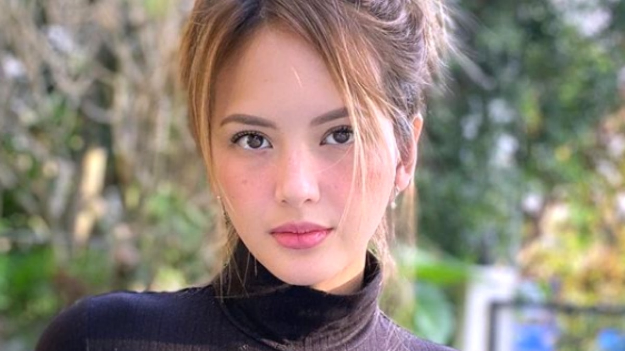 Ellen Adarna Ellen Adarna