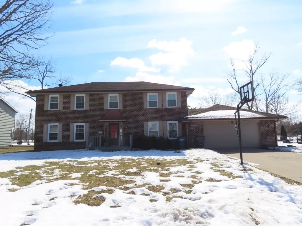 Picture of 2101 W Pineview Dr, Muncie, IN 47303