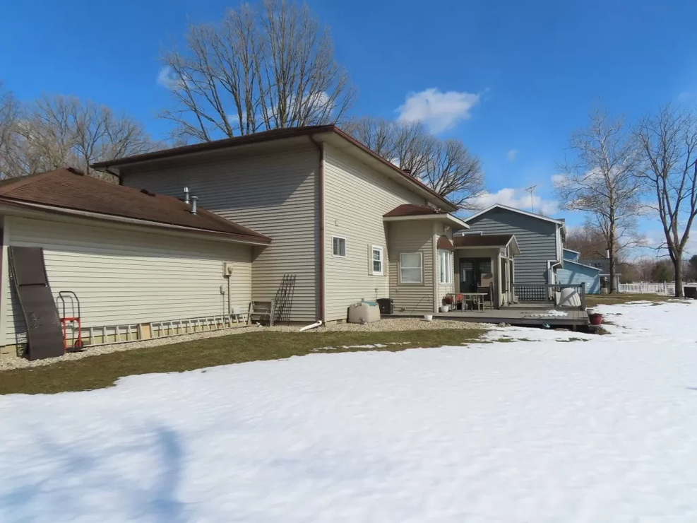 Picture of 2101 W Pineview Dr, Muncie, IN 47303