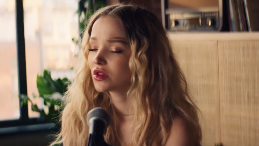 Dove Cameron