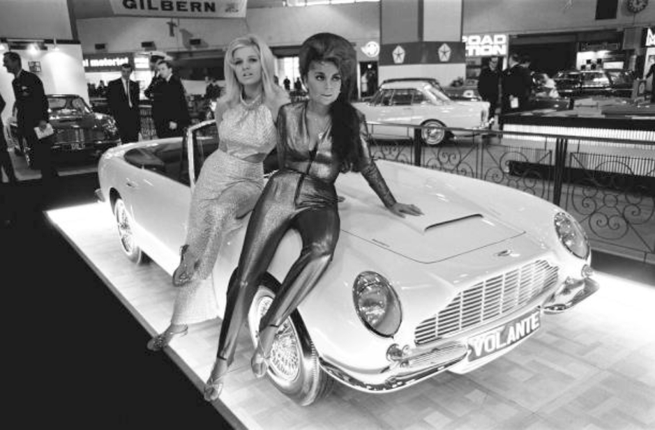 Monika Dietrich Monika Dietrich