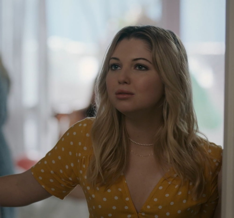 Image of Sammi Hanratty Image of Sammi Hanratty