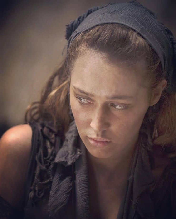 Picture of Alycia Debnam Carey Picture of Alycia Debnam Carey