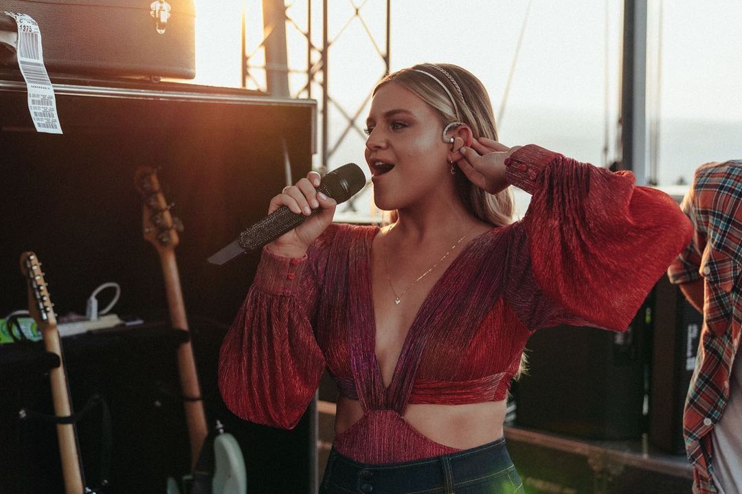 Kelsea Ballerini