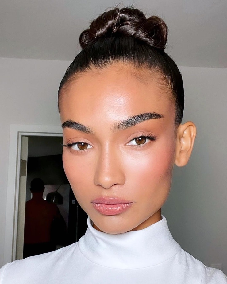 Picture of Kelly Gale