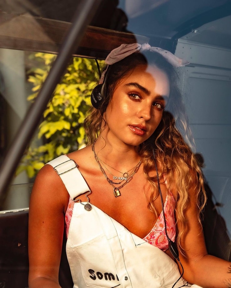 Sommer Ray Pictures