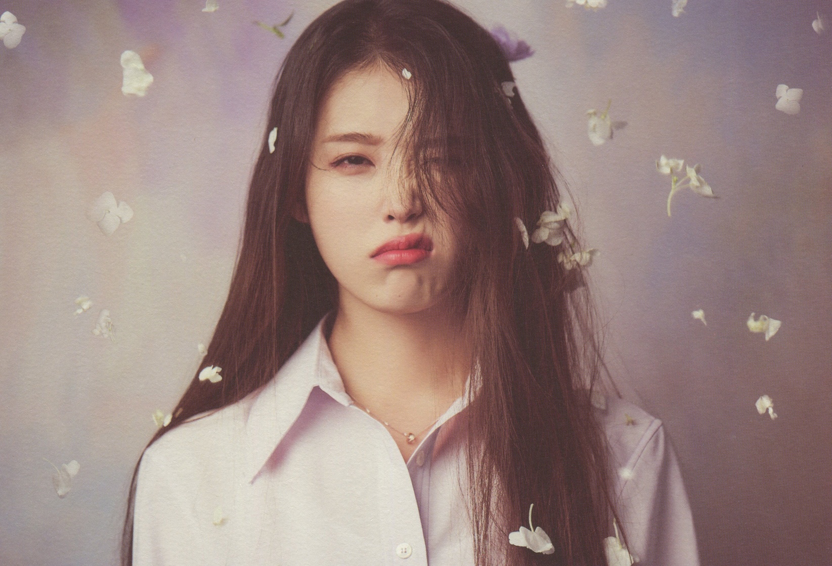 IU