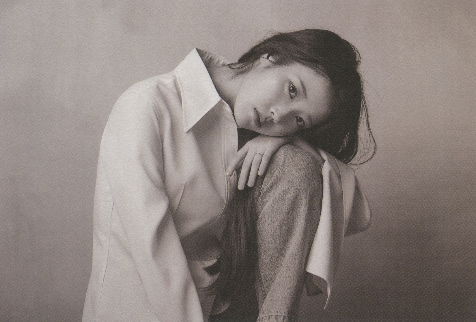 IU