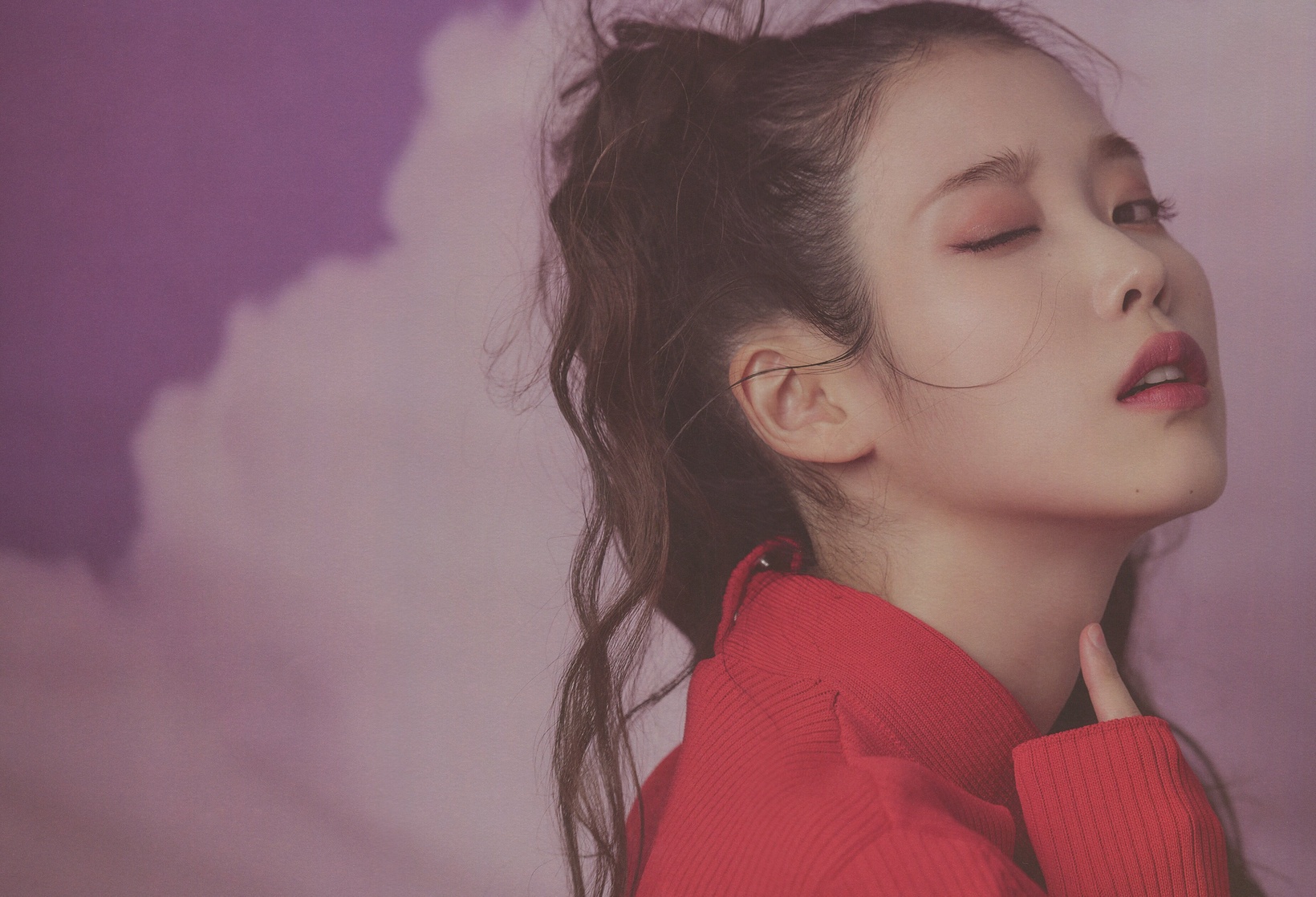 IU