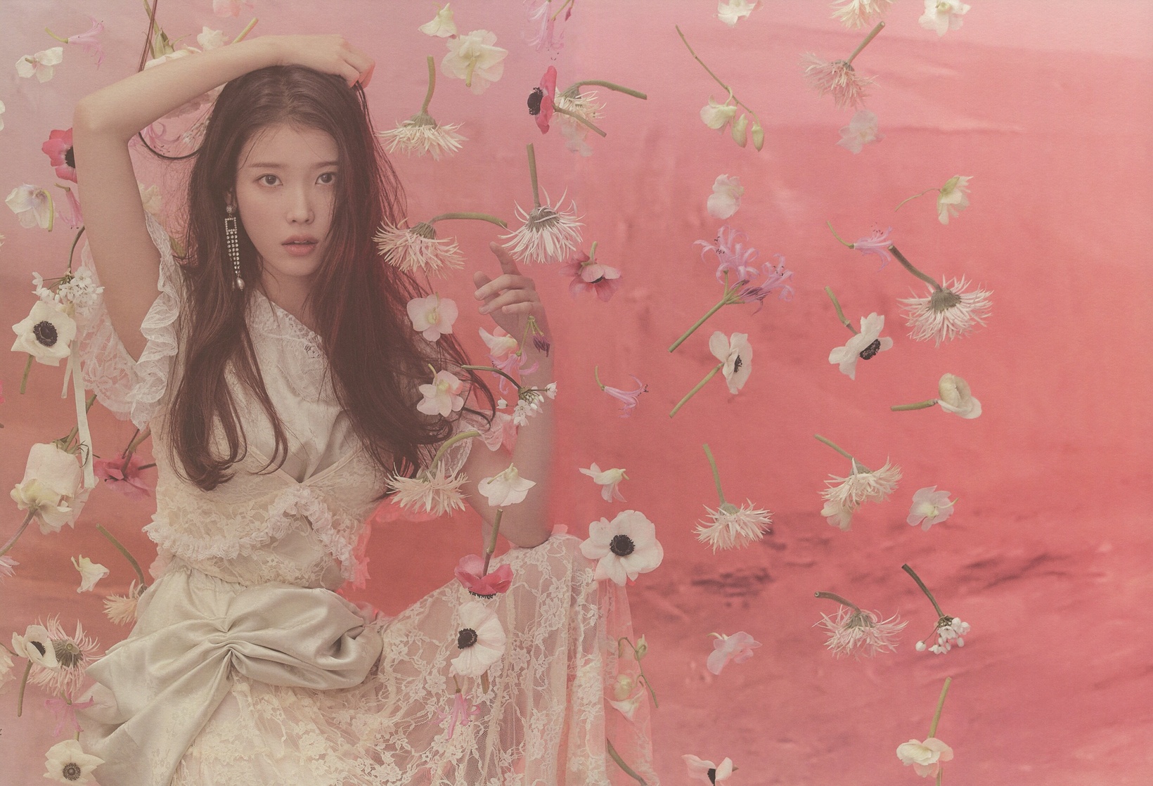 IU