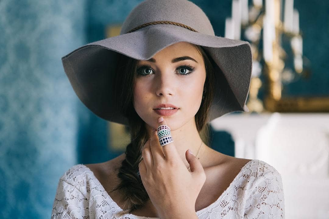 Claire Estabrook Claire Estabrook