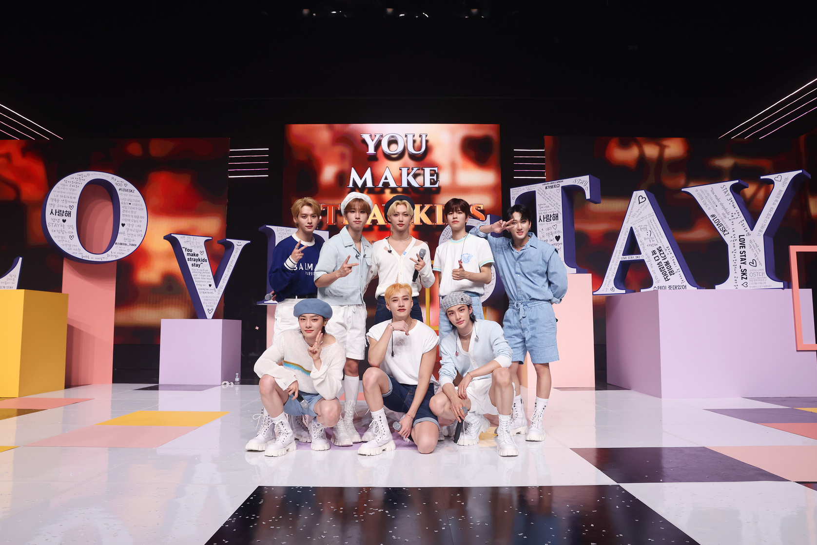 Stray Kids