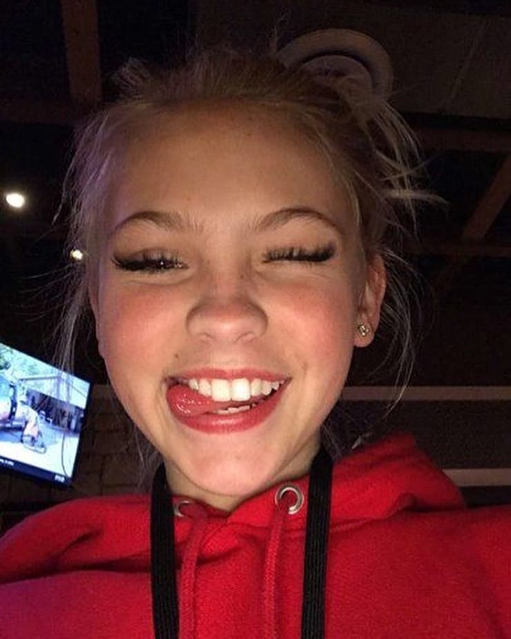 Picture of Jordyn Jones