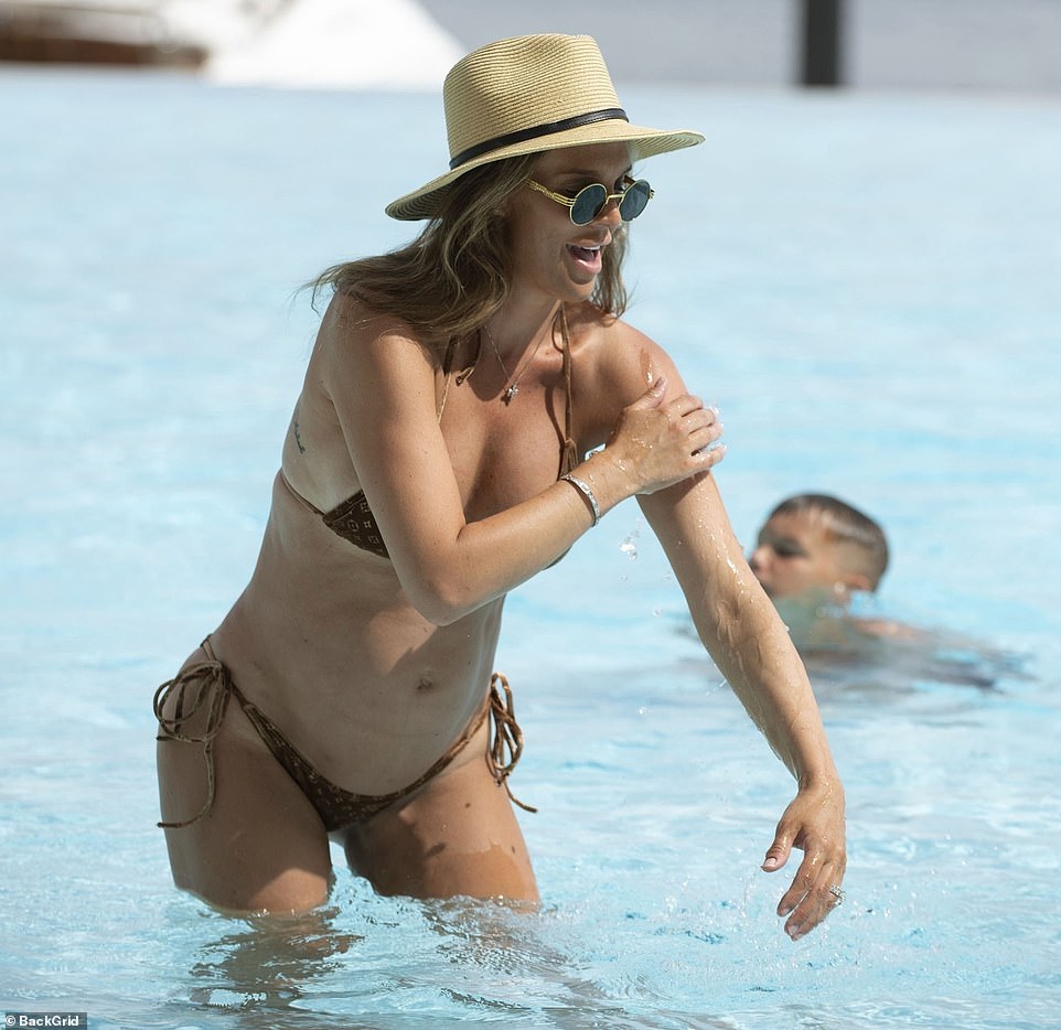Danielle Lloyd Danielle Lloyd