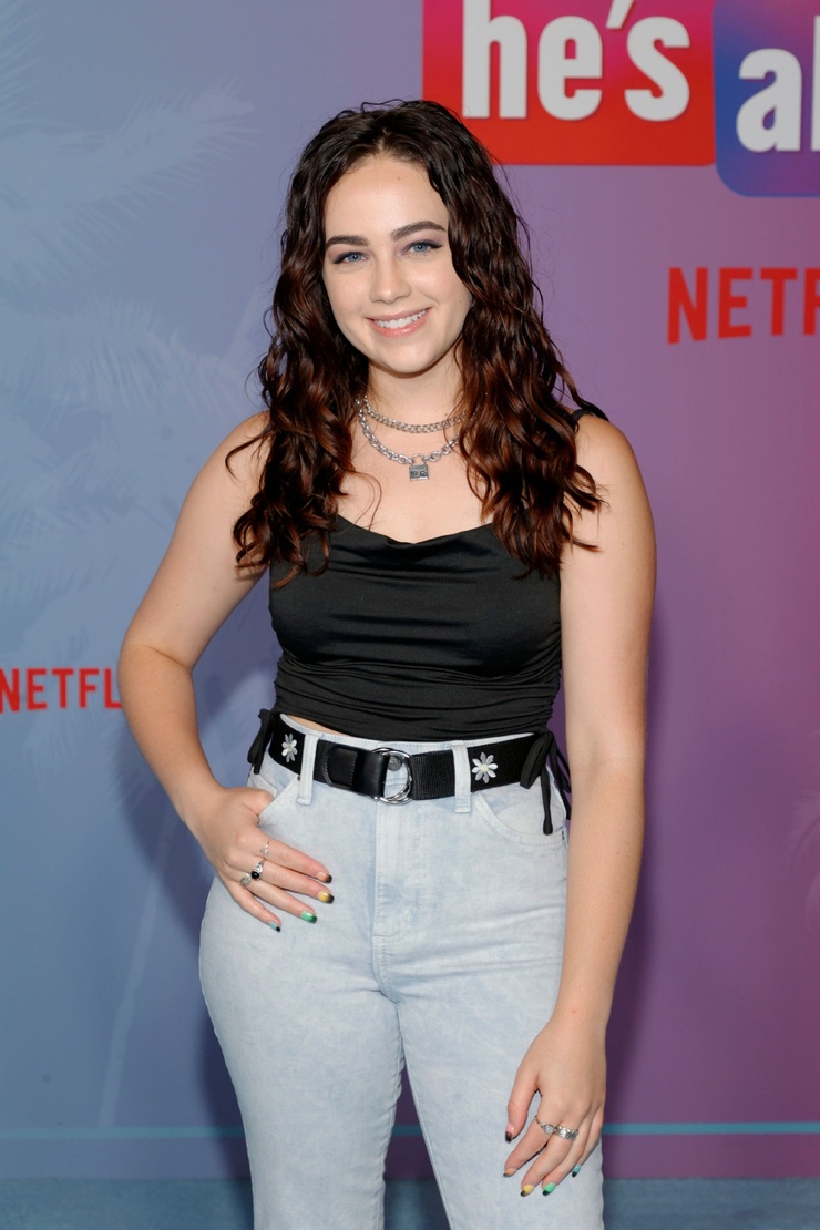 Picture of Mary Mouser