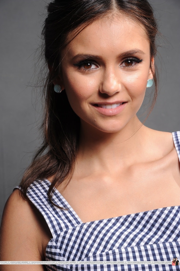 Picture of Nina Dobrev