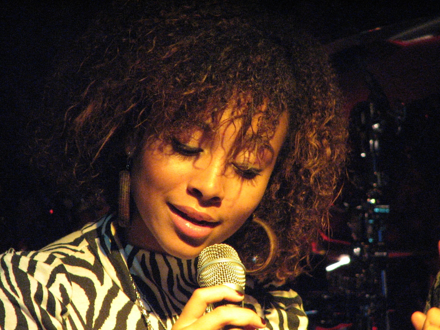 Aaryn Doyle 2008 In Concert