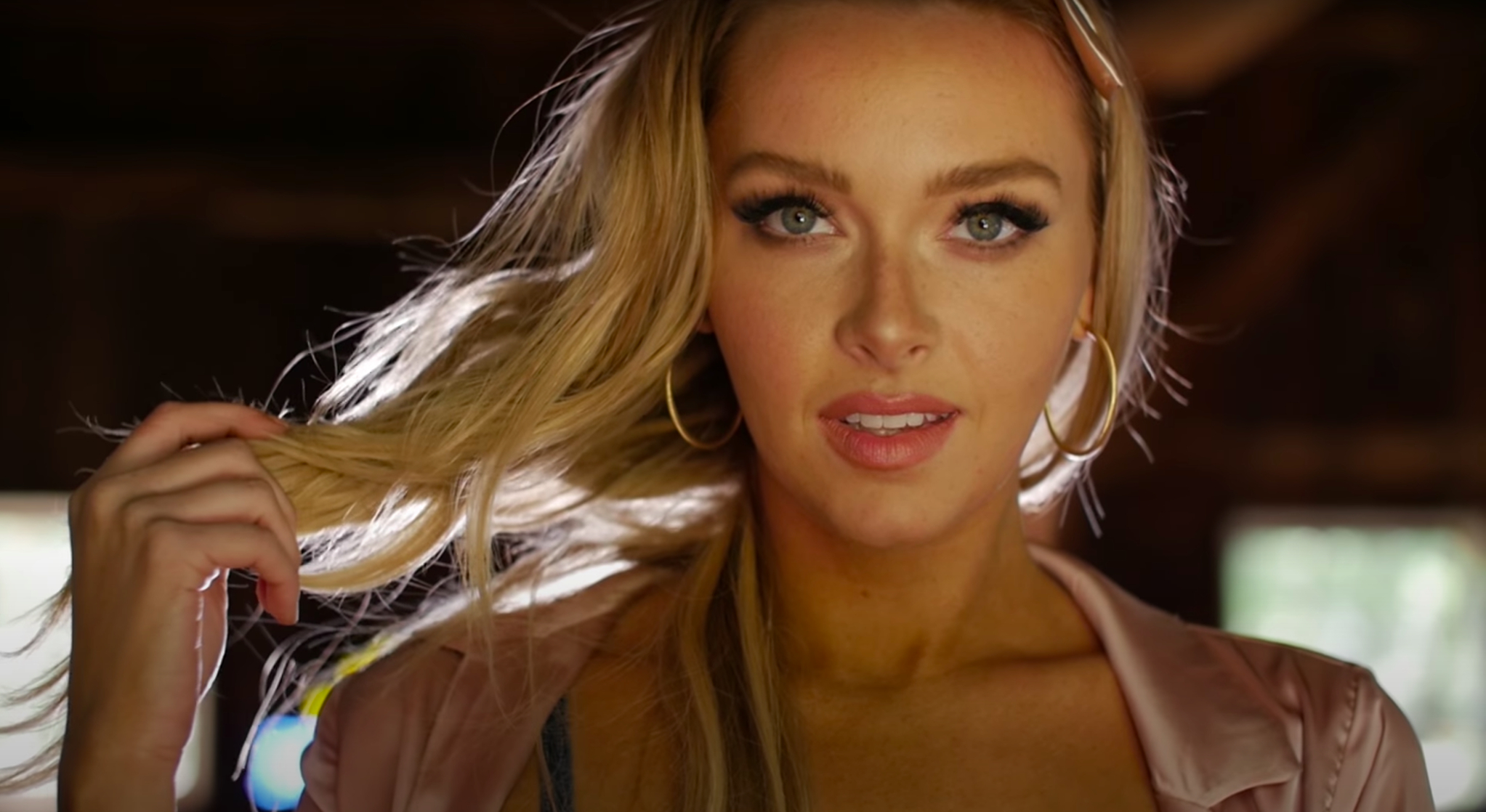 Camille Kostek Camille Kostek