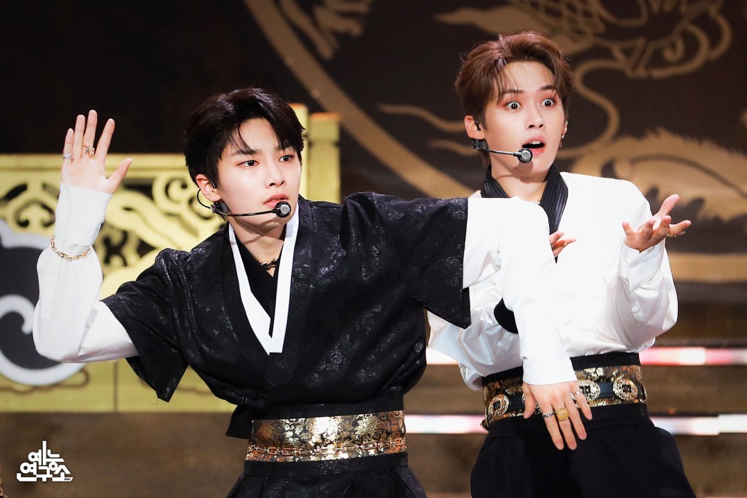 Stray Kids