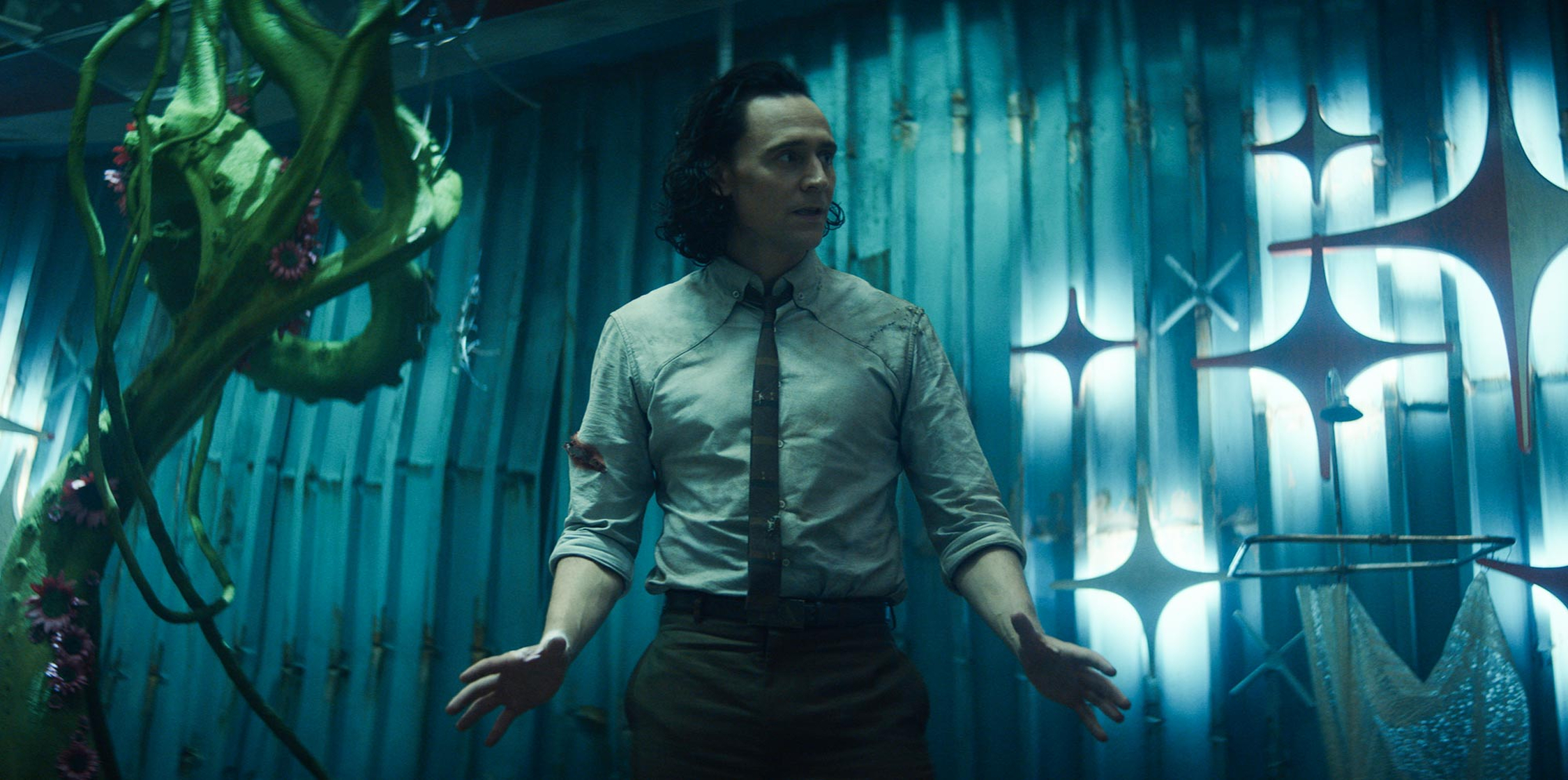 Loki (Tom Hiddleston)