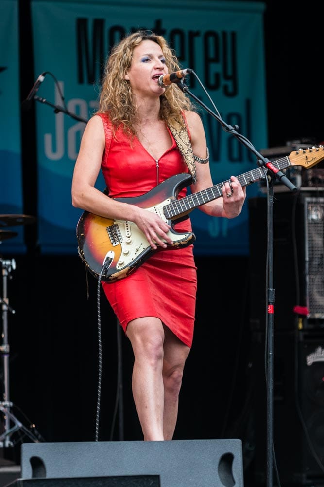 Ana Popovic