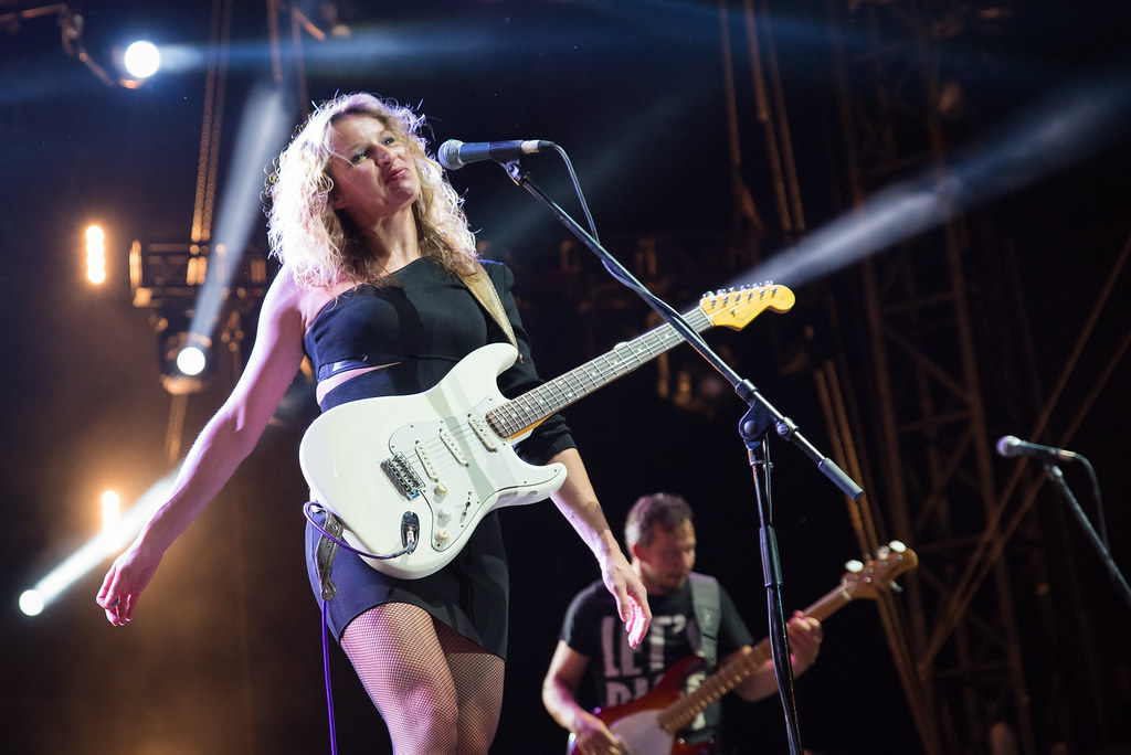Ana Popovic Ana Popovic