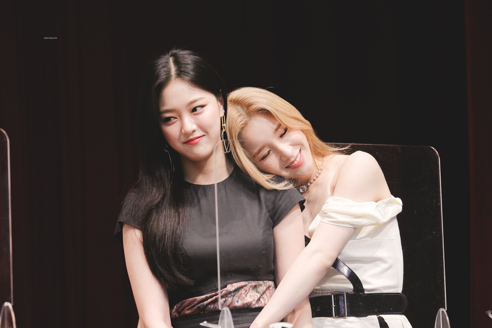 Loona (K-Pop)