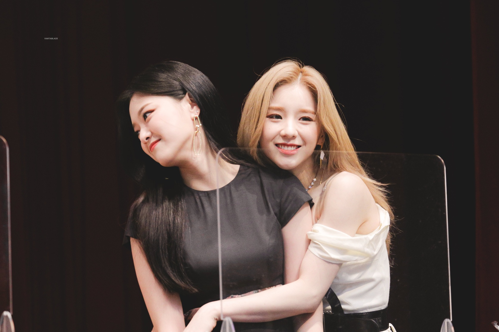 Loona (K-Pop)