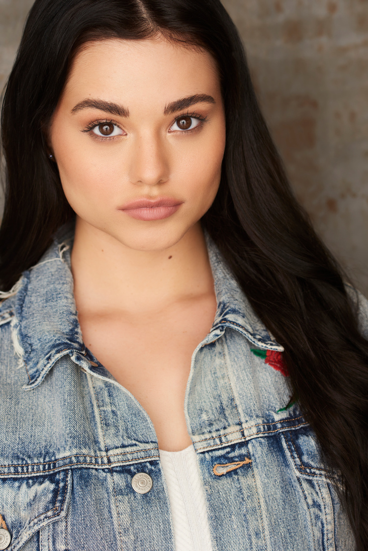 Picture of Ariel Yasmine