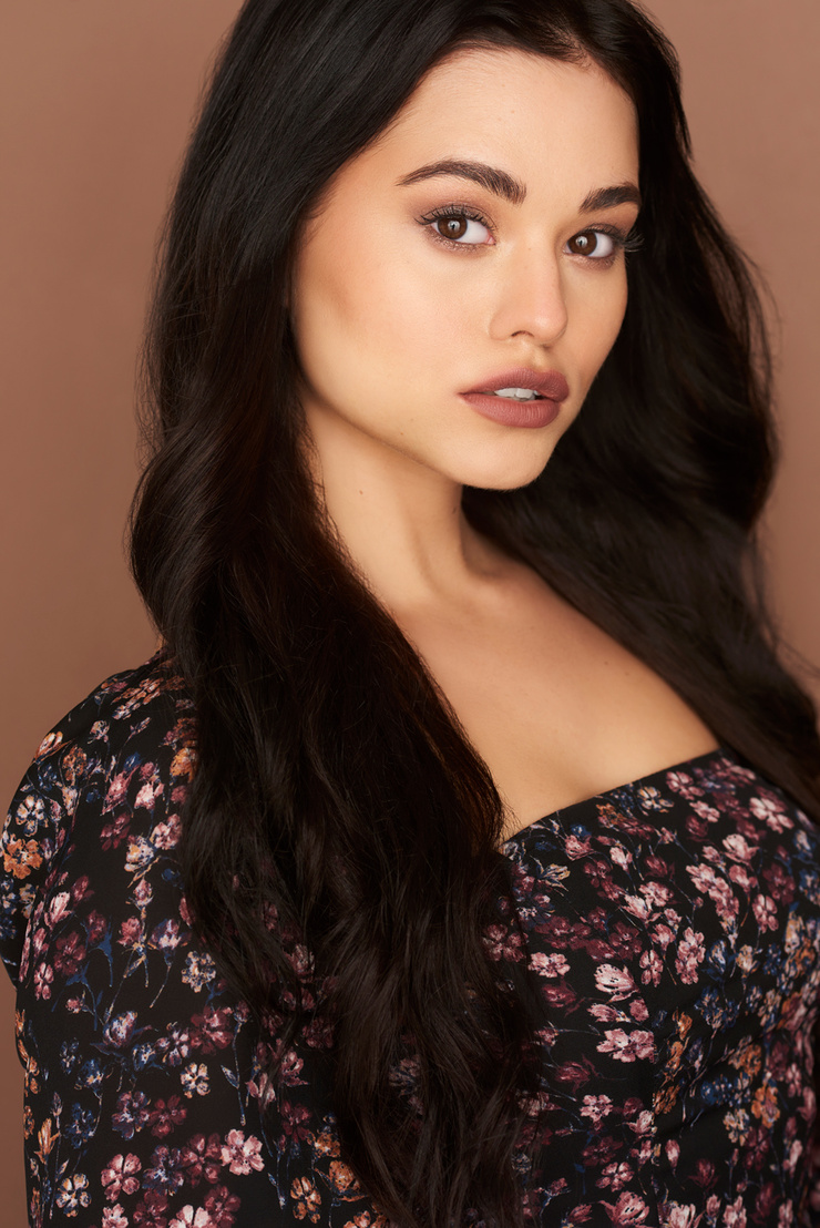 Picture of Ariel Yasmine