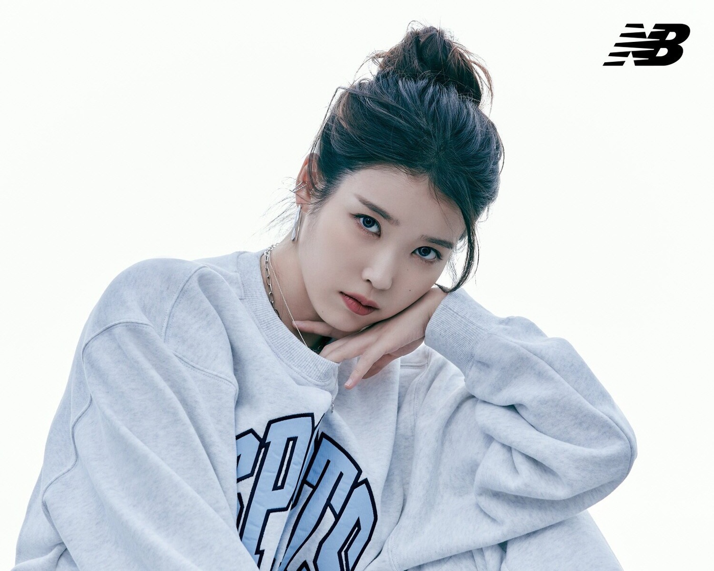 IU