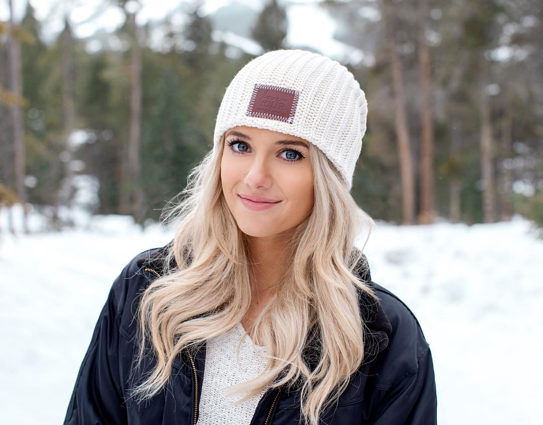 Lindsay Brewer Lindsay Brewer