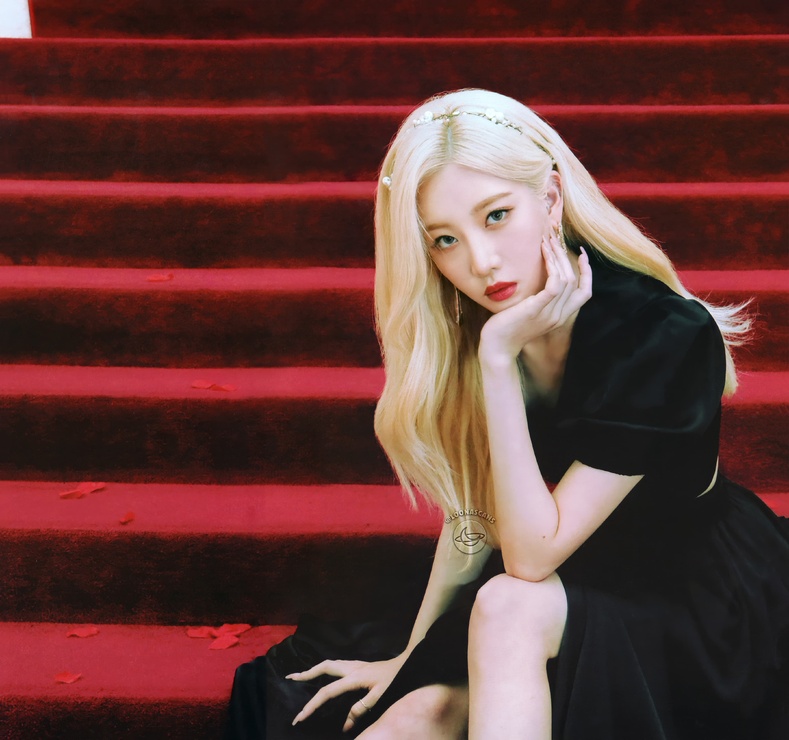 Picture of Kim Lip