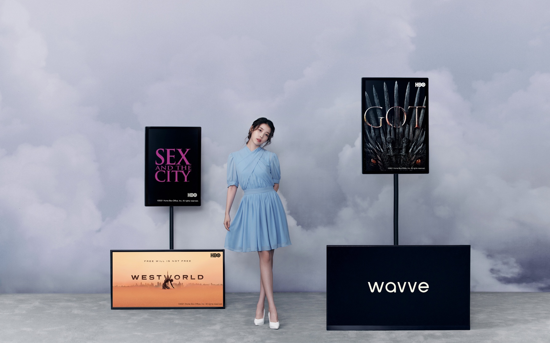 IU
