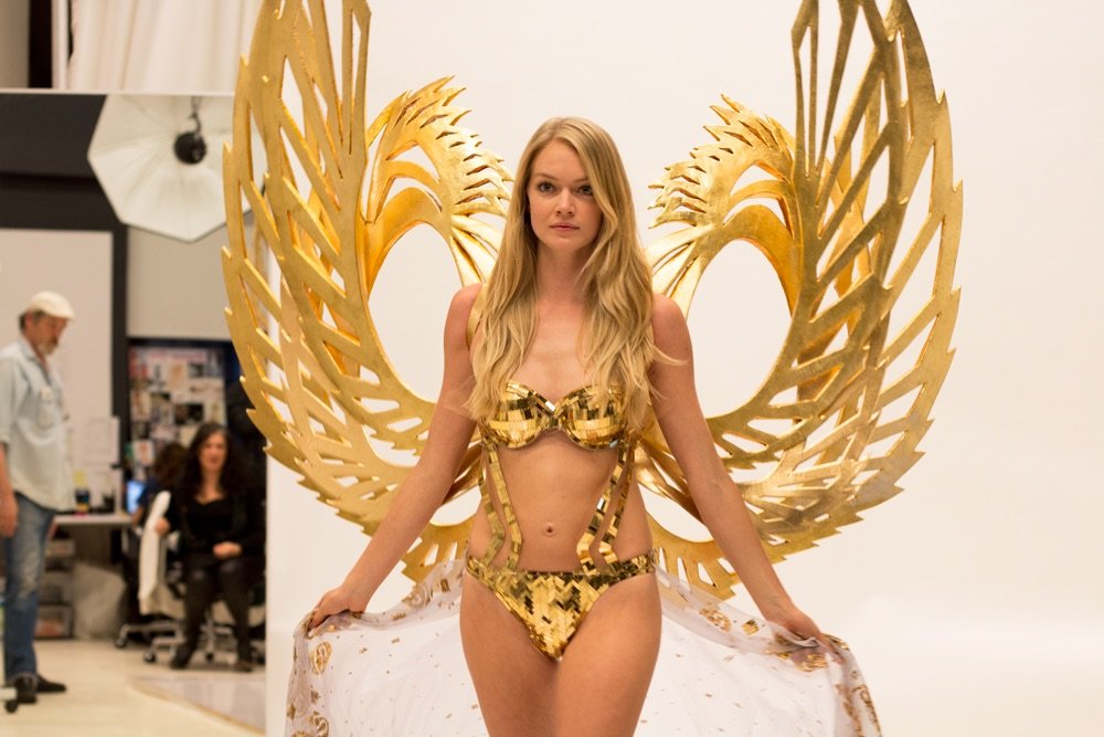Lindsay Ellingson