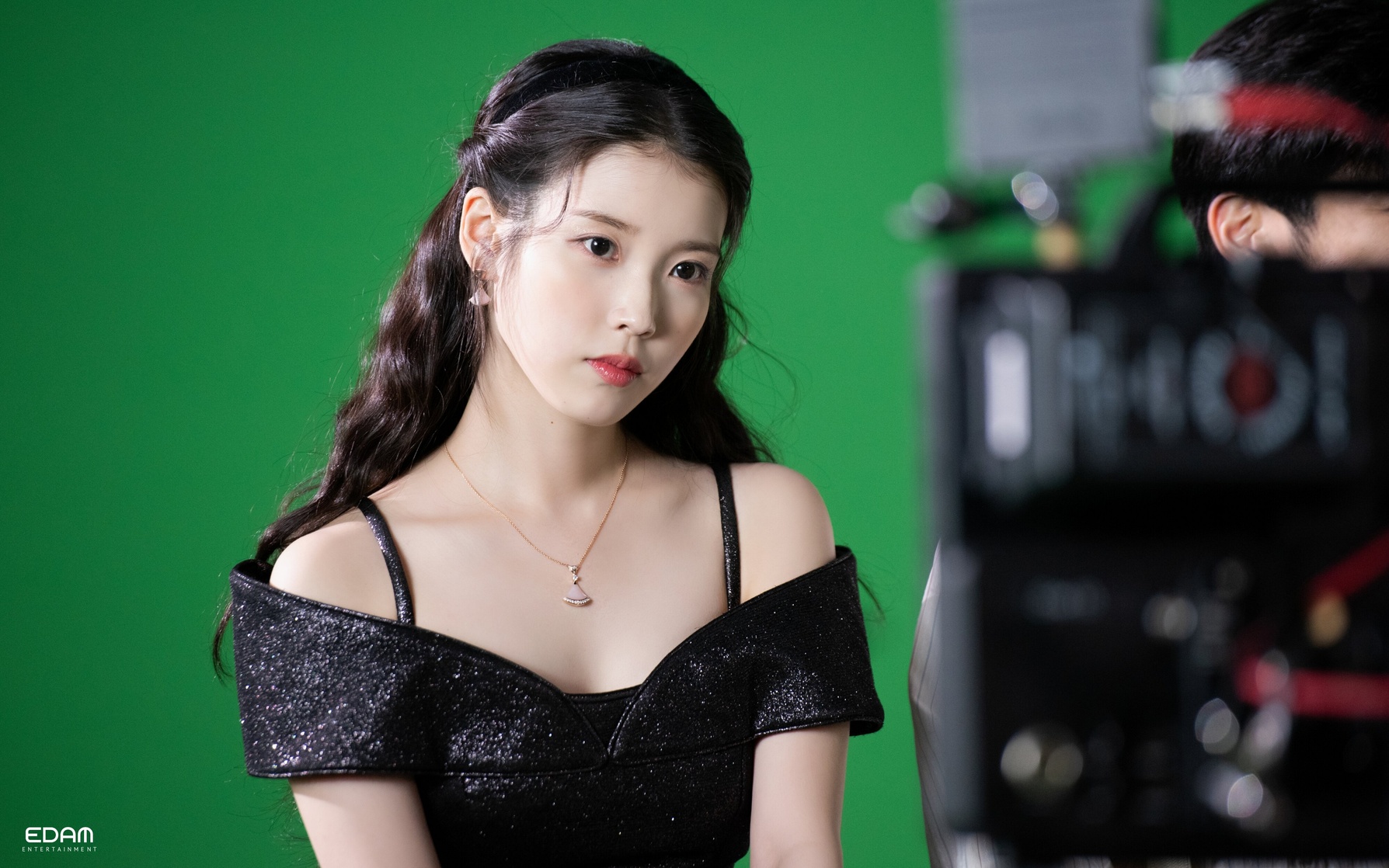 IU