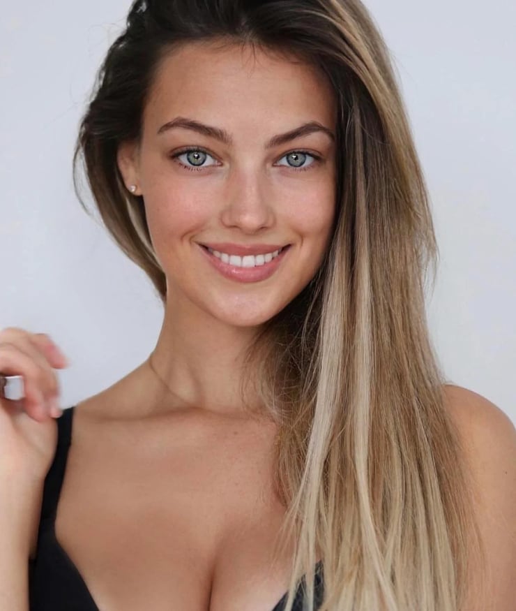 https://ilarge.lisimg.com/image/24300247/740full-alina-nitschke.jpg