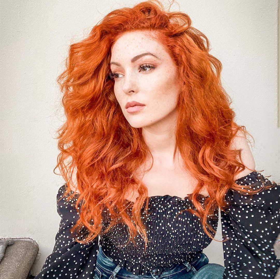 Nicole Simone