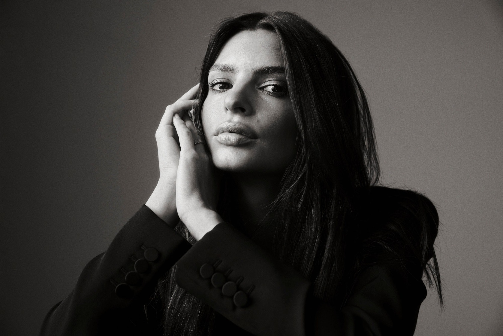 Emily Ratajkowski