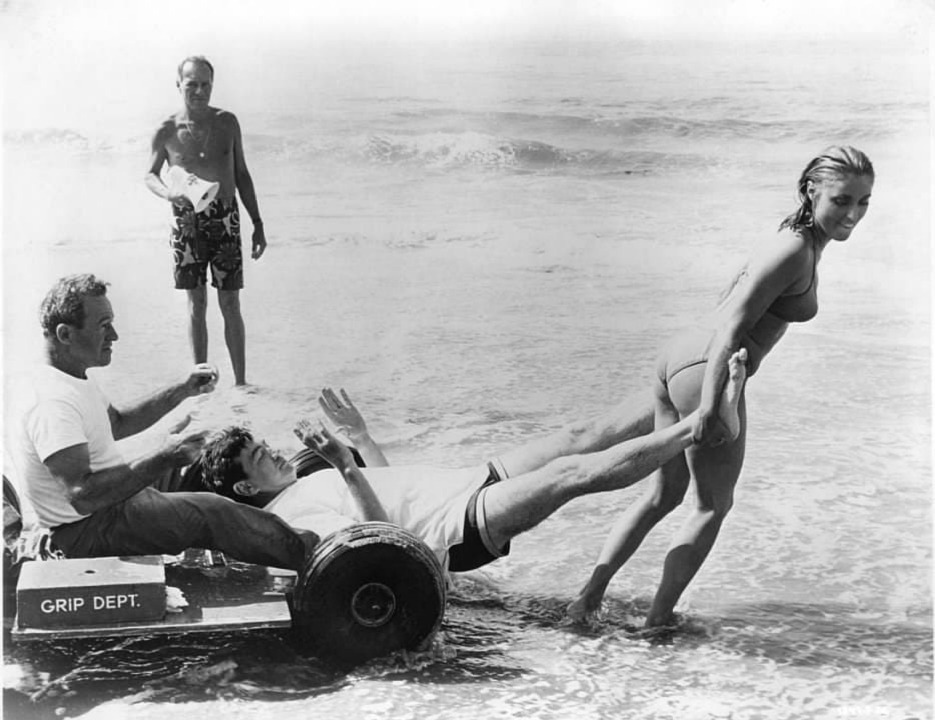 Image of Don't Make Waves