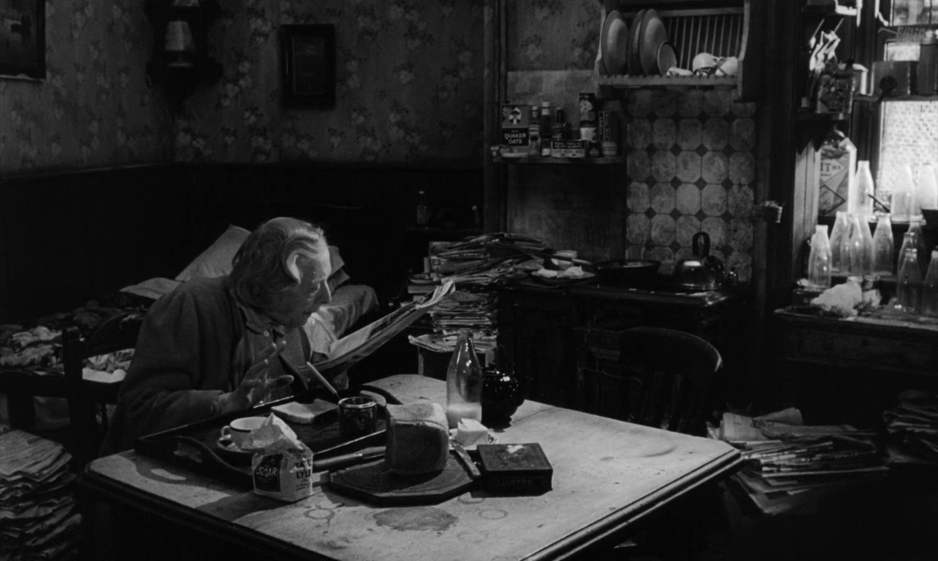 The Whisperers (1967) The Whisperers (1967)