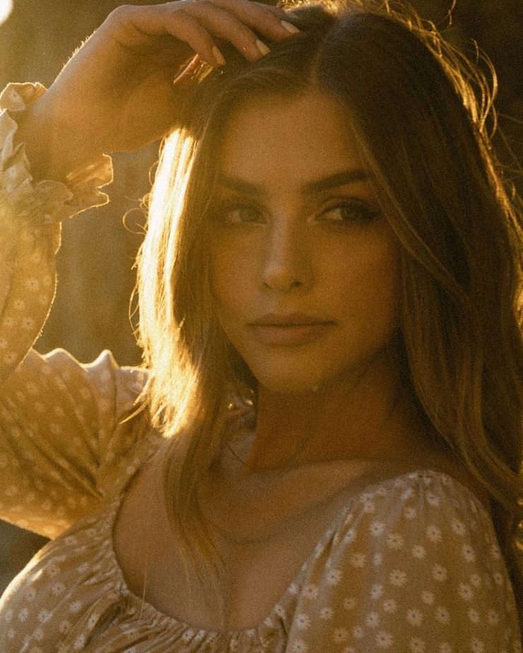 Picture of Marina Laswick