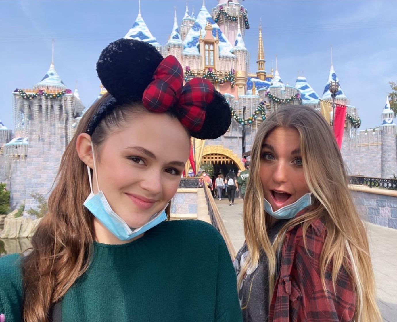 Olivia Sanabia Olivia Sanabia