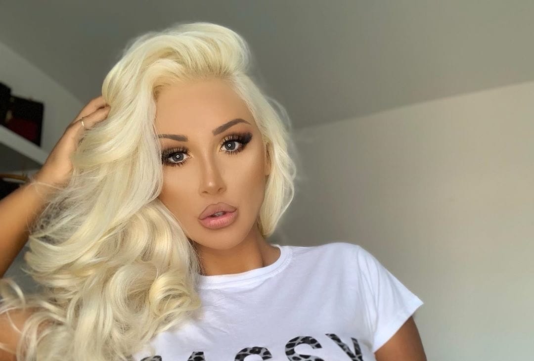 Holly Deacon Holly Deacon
