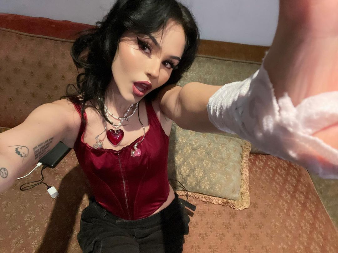 Maggie Lindemann Maggie Lindemann