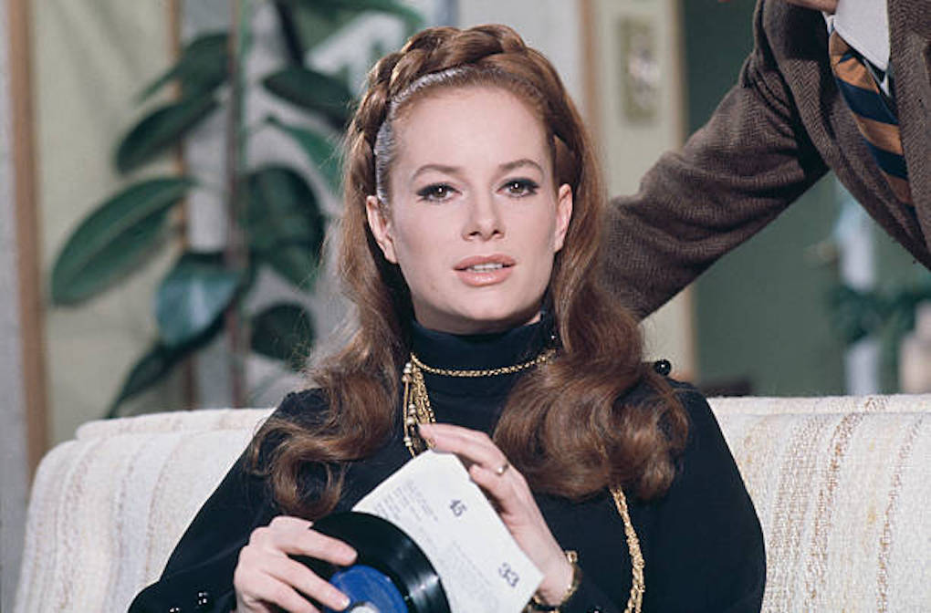 Luciana Paluzzi Luciana Paluzzi