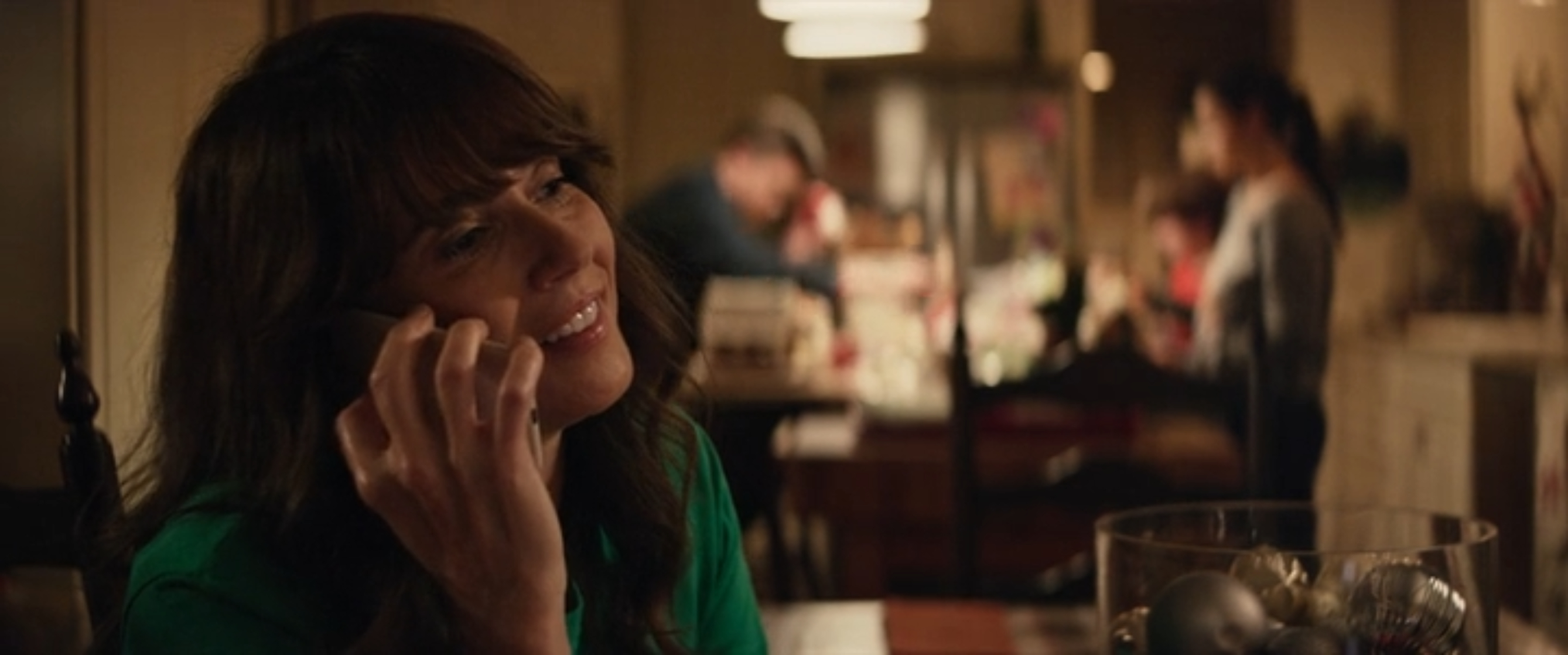 Laura Barton (Linda Cardellini)