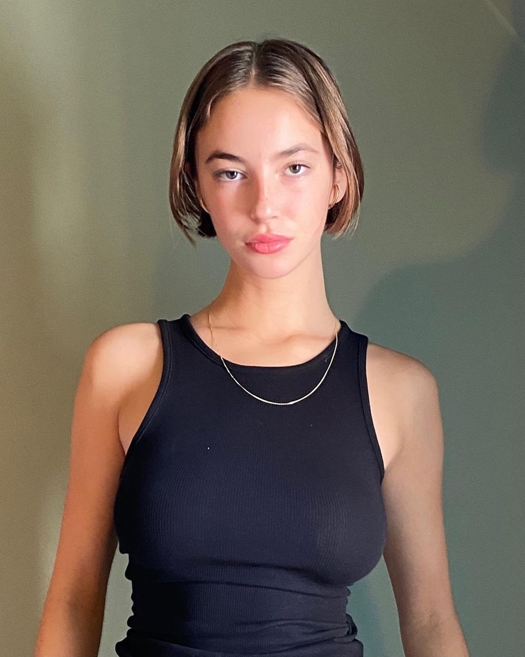 Picture of Amelie (model)