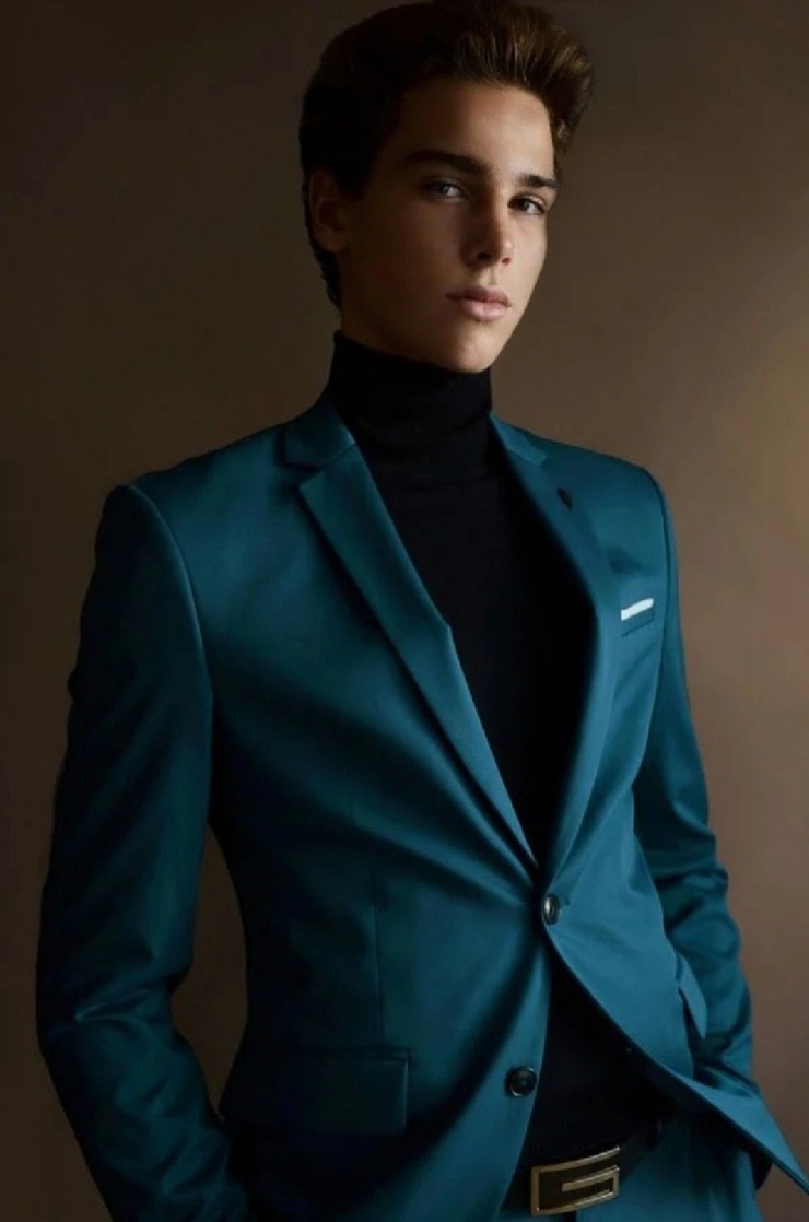 Picture of Paris Brosnan